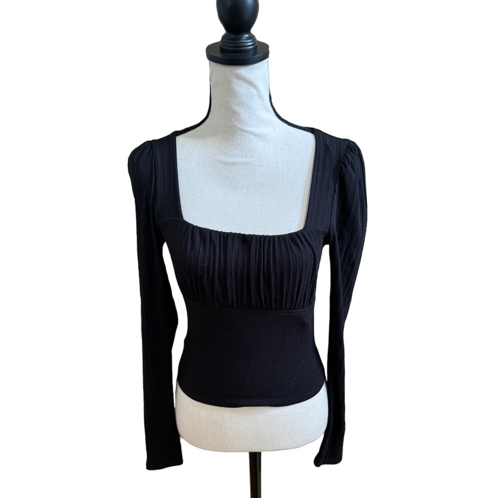 Square Neckline Long Sleeve Top - Picture 1 of 2